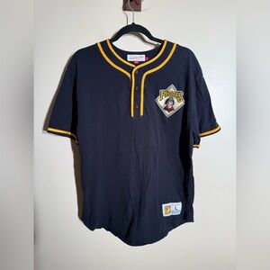 Mitchell & Ness Pittsburgh Pirates Cooperstown Collection Baseball jersey large